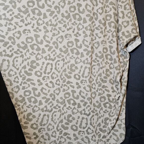 Pink Lily Women's Leopard Print Cardigan Open Front Dolman Super Soft USA M - Picture 5 of 7